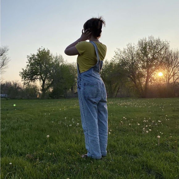 Meet your Posher, Mia - Picture 2 of 3